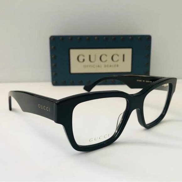 GUCCI GG1428O 001 square Gucci optical comes in a shiny black frame - Picture 10 of 15